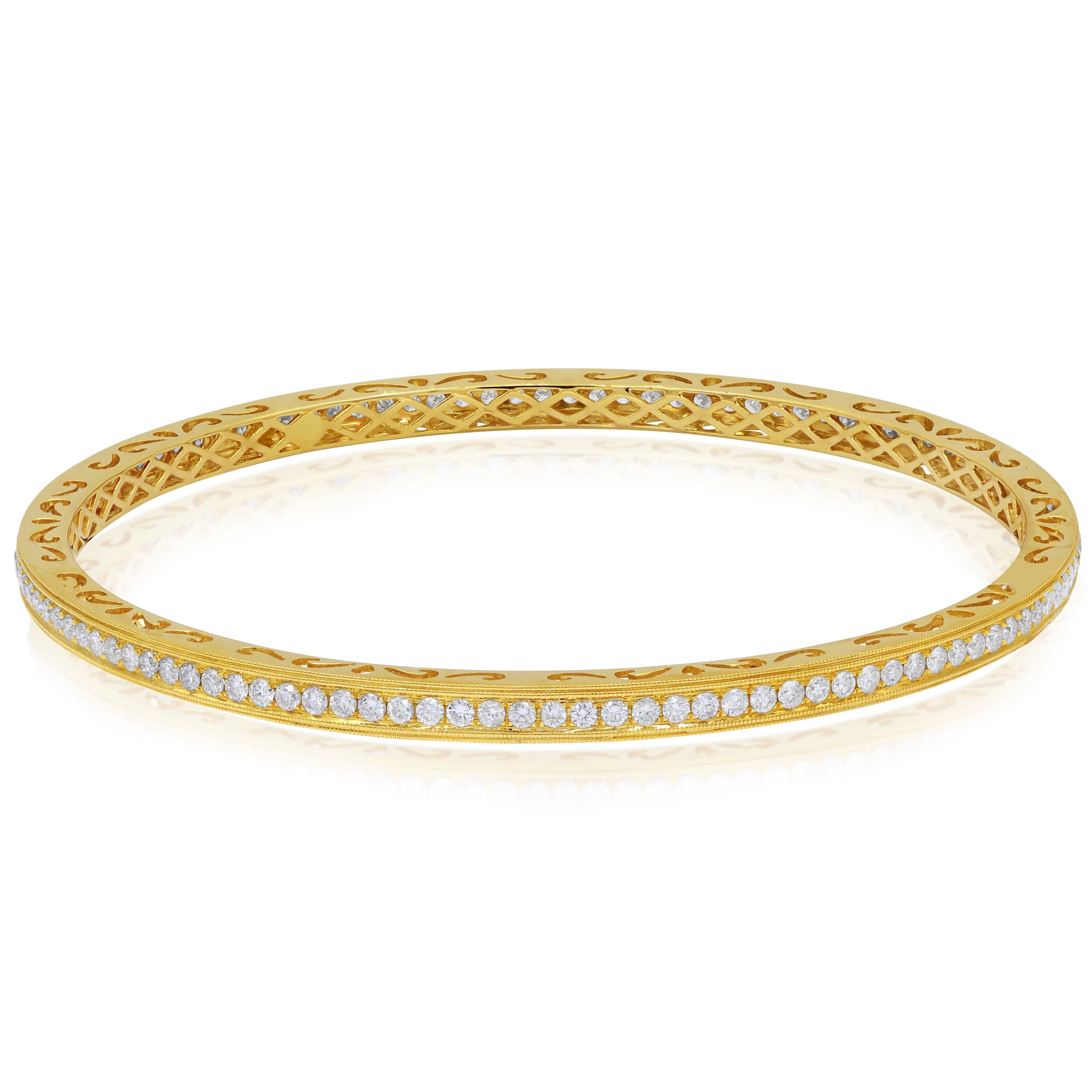 3.31 ct. Diamond 18K Yellow Gold Bangle