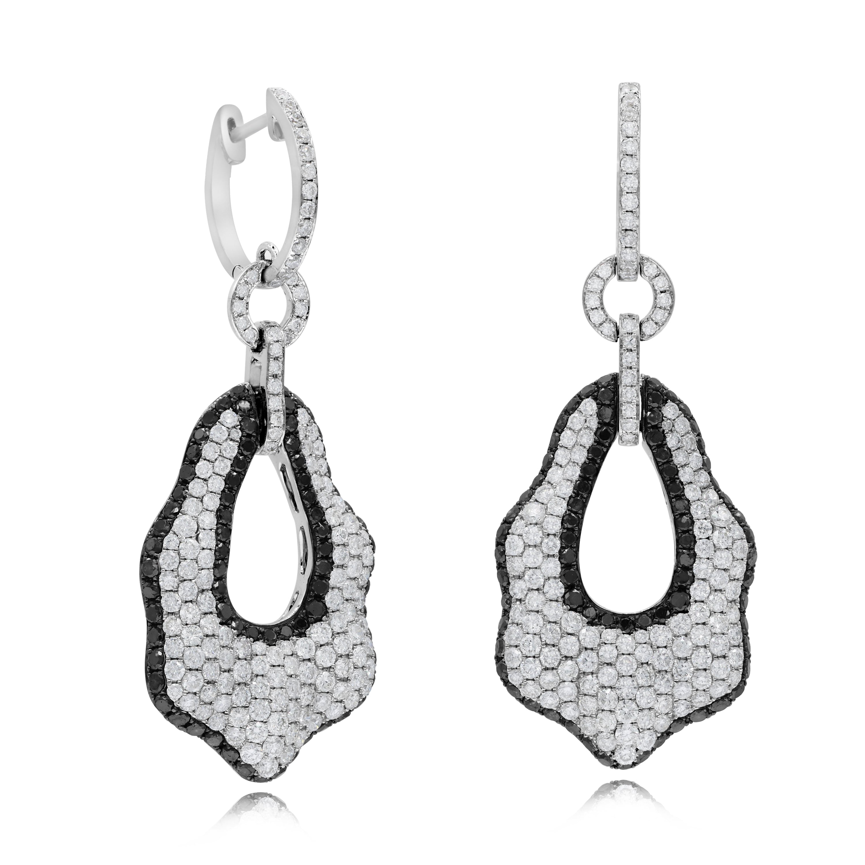 5.18 ct. Diamond 18K White Gold Dangle Earrings